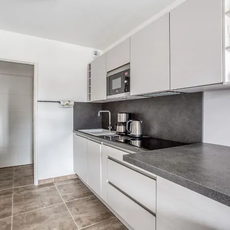 Apartamento Le Jardin Du Loderi-1 By Interhome *